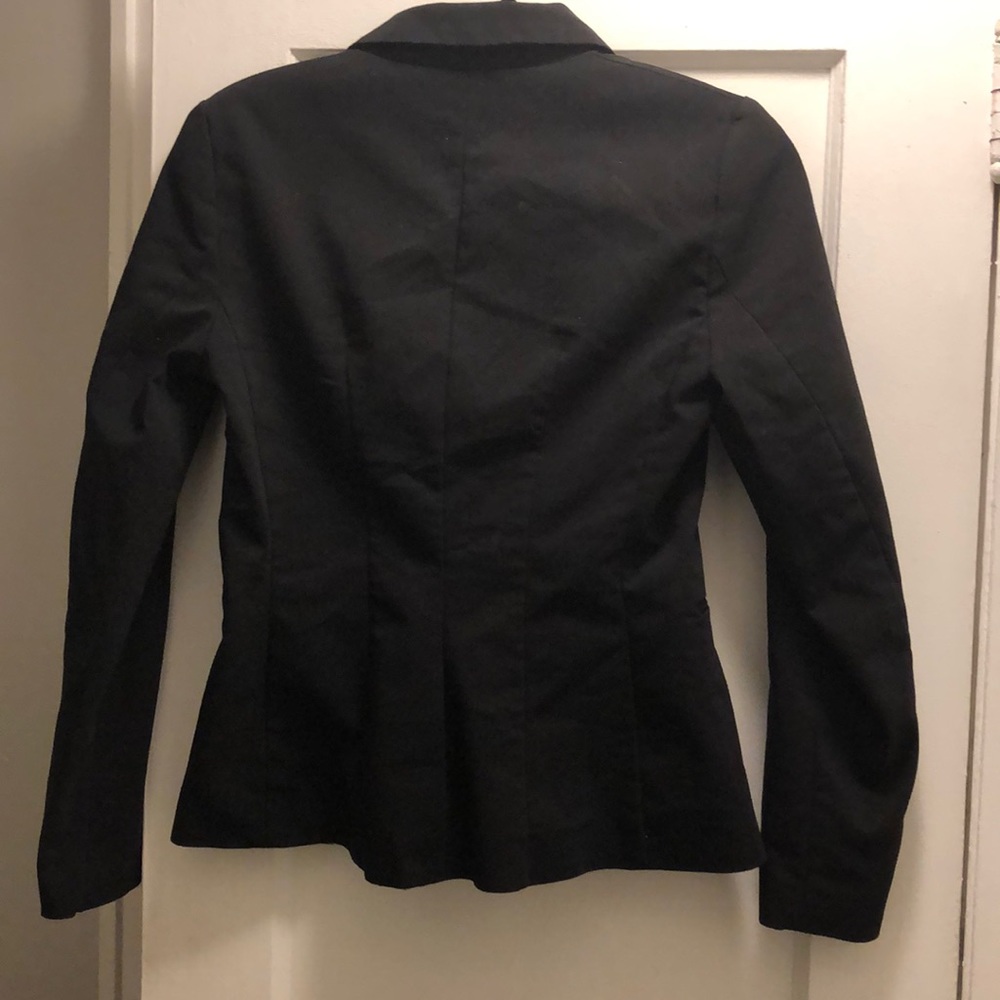 Blazer - Picture 2 of 4